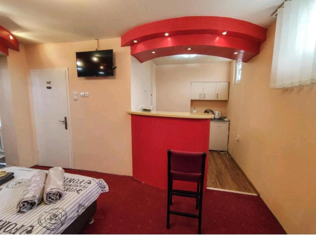 S. A. L. Prenociste Apartment Zrenjanin Exterior photo